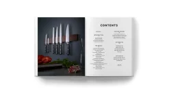 Wüsthof Zubehör & Werkzeuge></noscript>WÜSTHOF Buch und Book App: Messer – die Magie des Schneidens - Englische Version